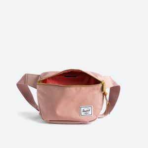Herschel Fifteen Hip Pack